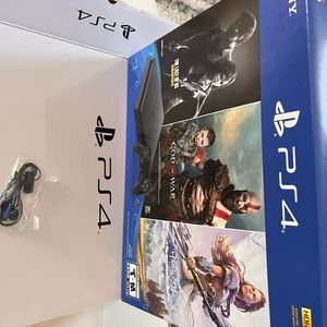 PS4 console slim 1TB